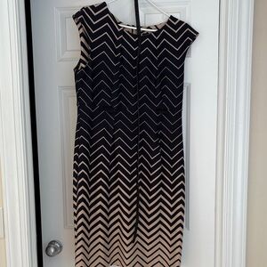Chevron Patterned Midi Dress in Black and Tan